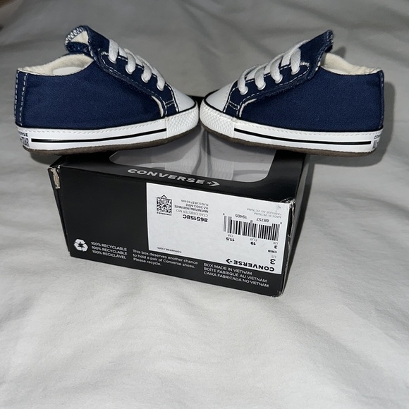 New in box, CONVERSE
CHUCK TAYLOR CRIBSTER - INFANT - Picture 8 of 11
